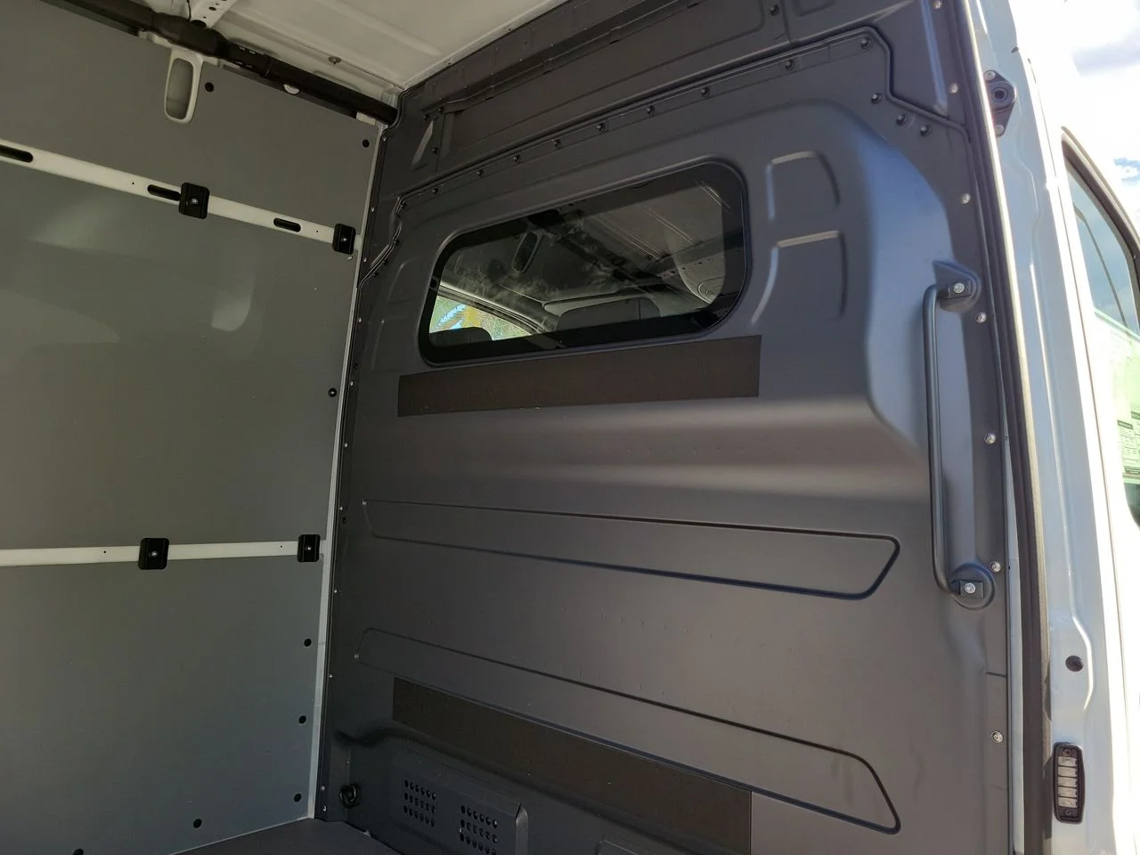 New 2026 Arctic White Mercedes-Benz Cargo 170 WB image 15