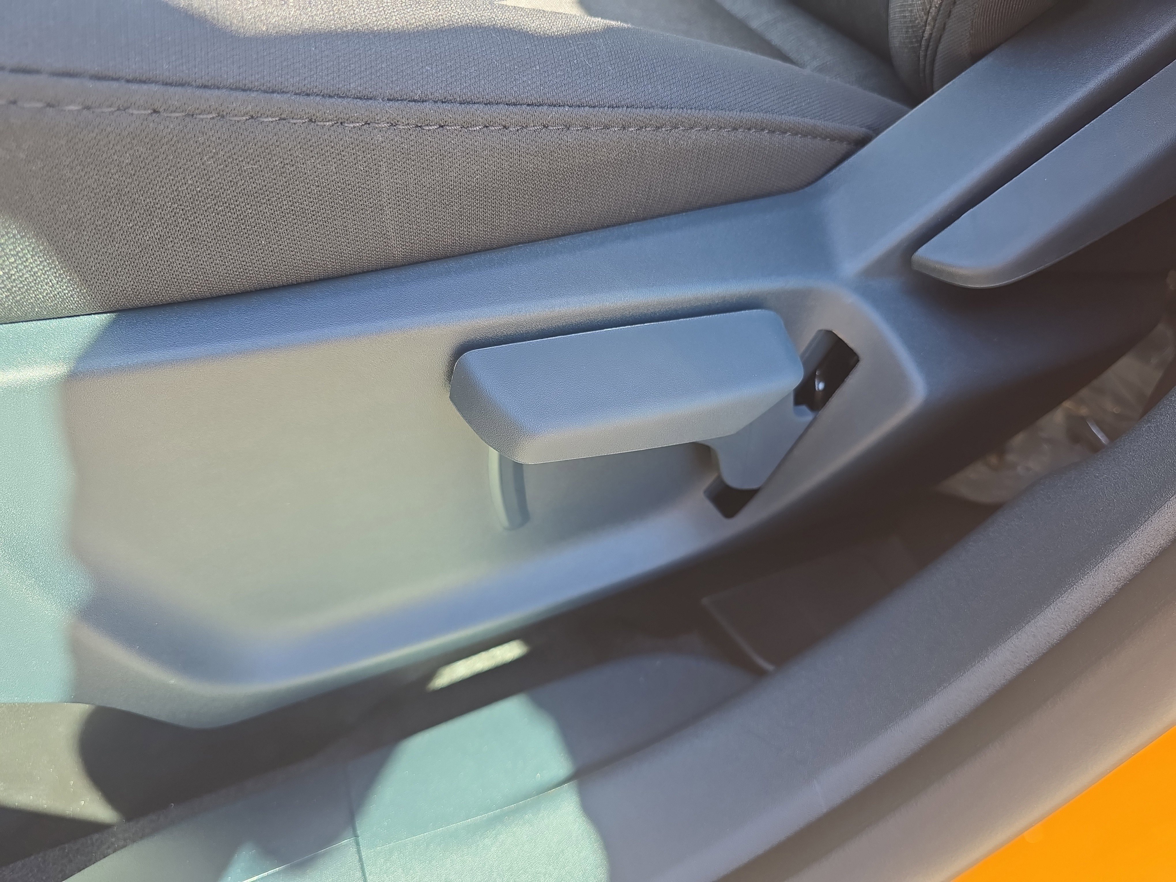 New 2026 Orange Fury Metallic Tri-Coat Ford XLT image 11