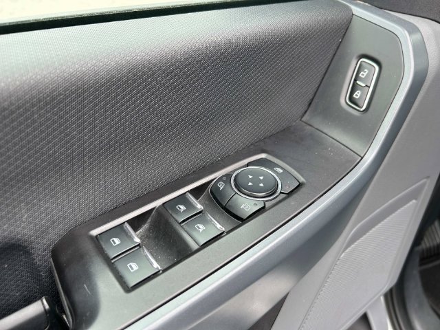 Used 2023 Oxford White Ford XLT image 20