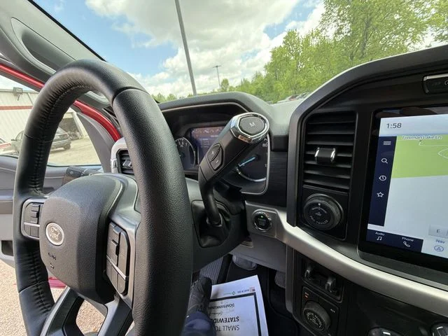 Used 2021 Red Ford XLT image 20