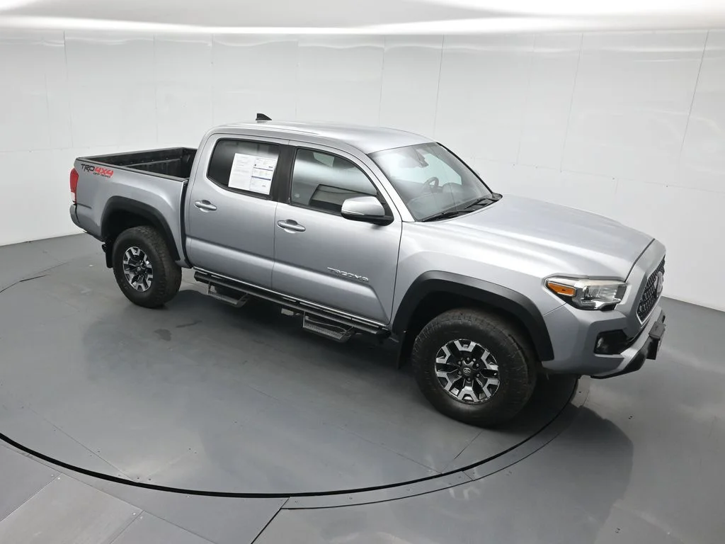 Certified Used 2019 Silver Toyota TRD Off-Road image 38