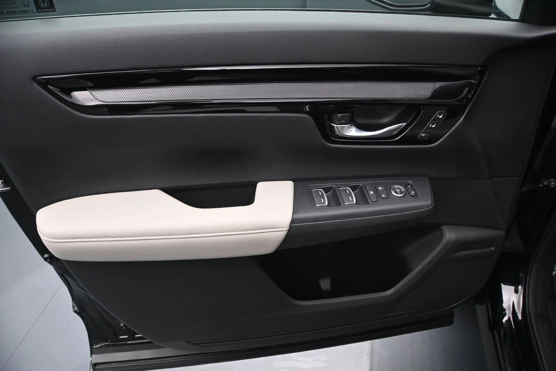 Used 2025  Honda 5D WAGON EX-L AWD image 18