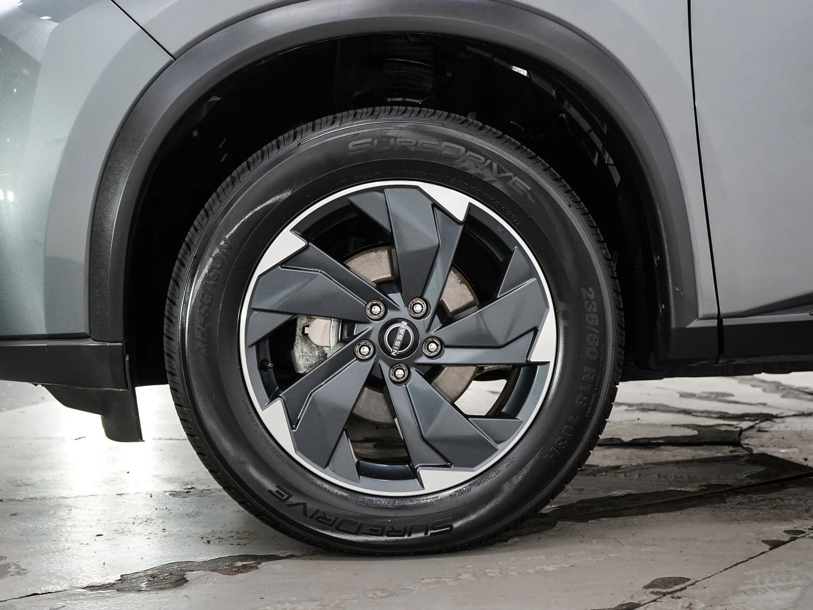 Used 2024 Gun Metallic Nissan SV image 30