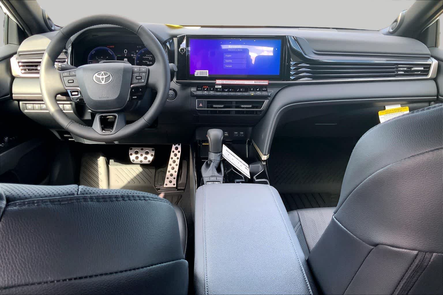 New 2026 Wind Chill Pearl Toyota XSE image 5