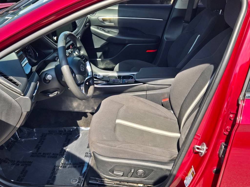 Used 2023 Red Hyundai SEL image 28