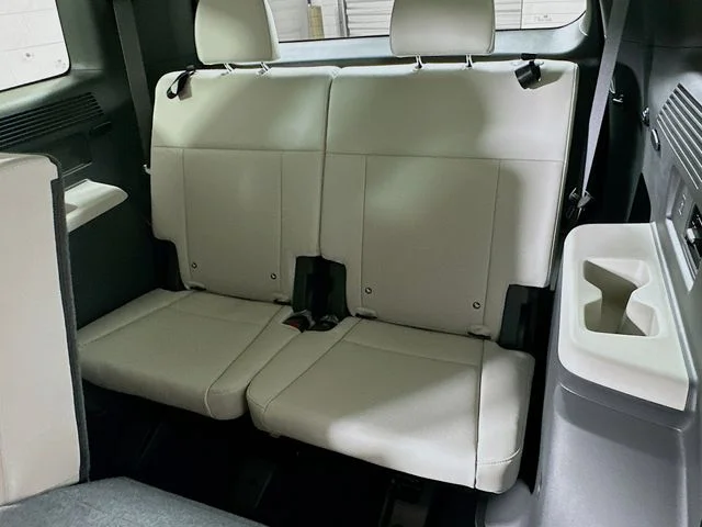 New 2026 Gray Hyundai SEL image 12