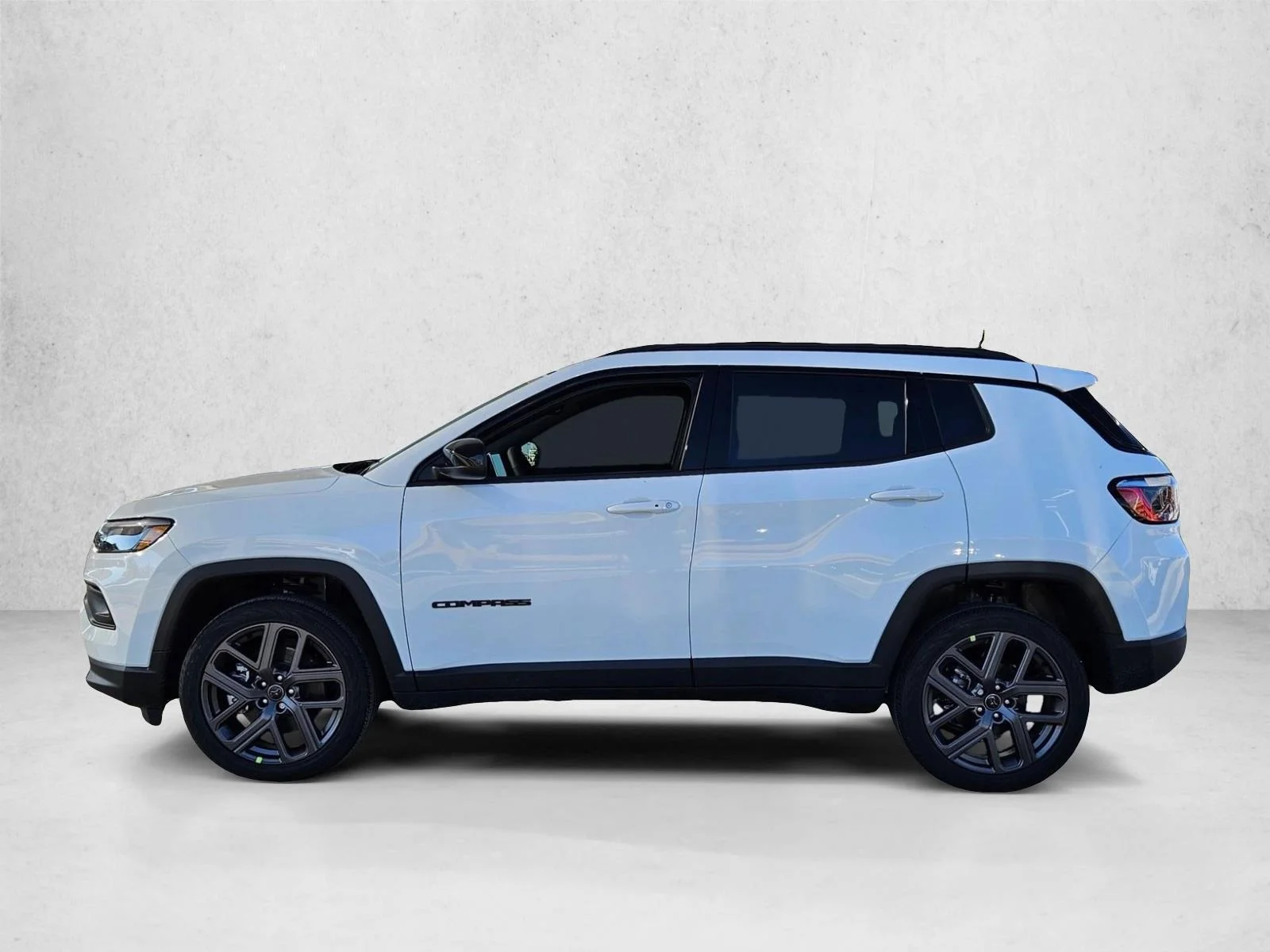 New 2026 Bright White Clearcoat Jeep Latitude Altitude image 5