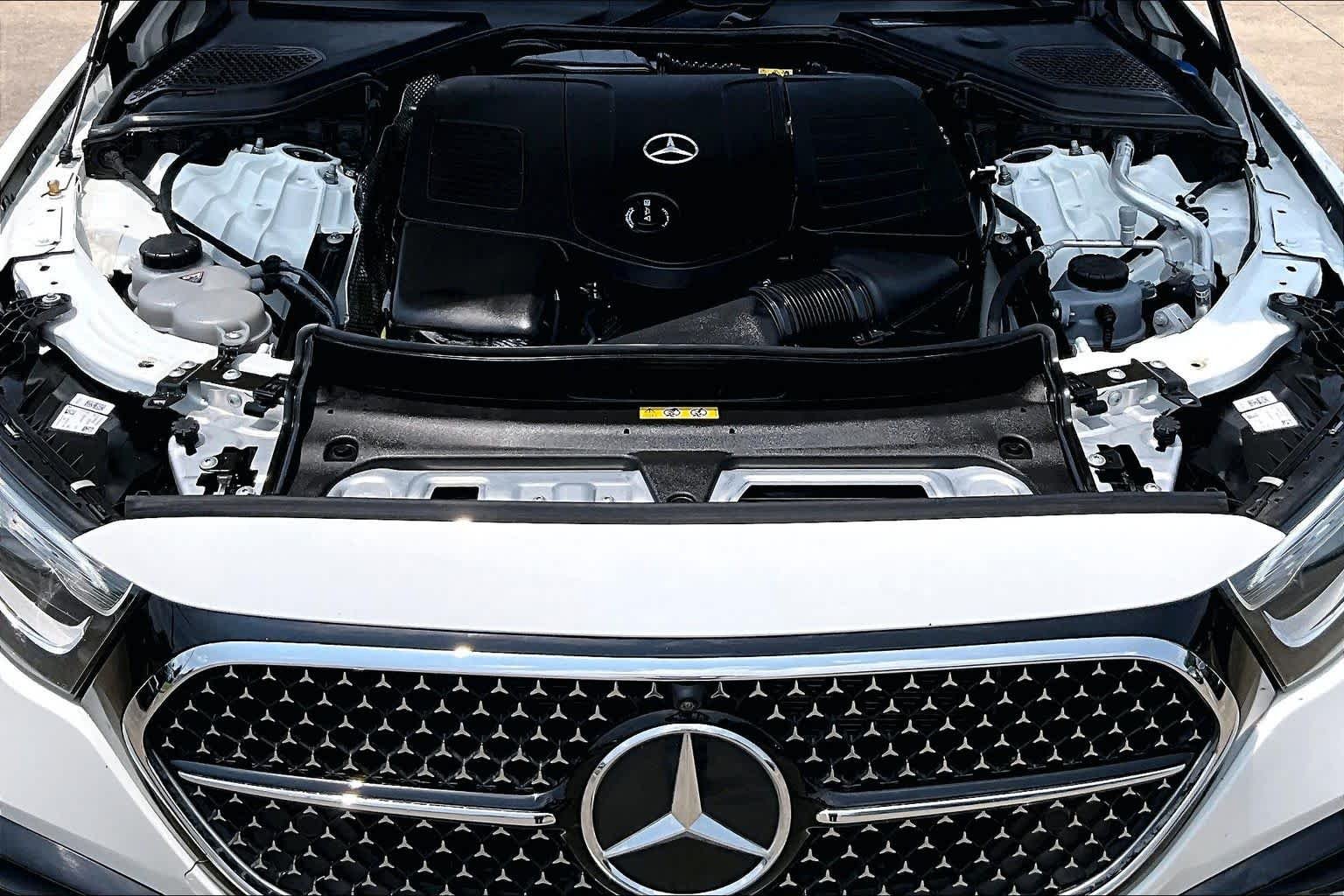 Used 2025 Polar White Mercedes-Benz E 350 image 31