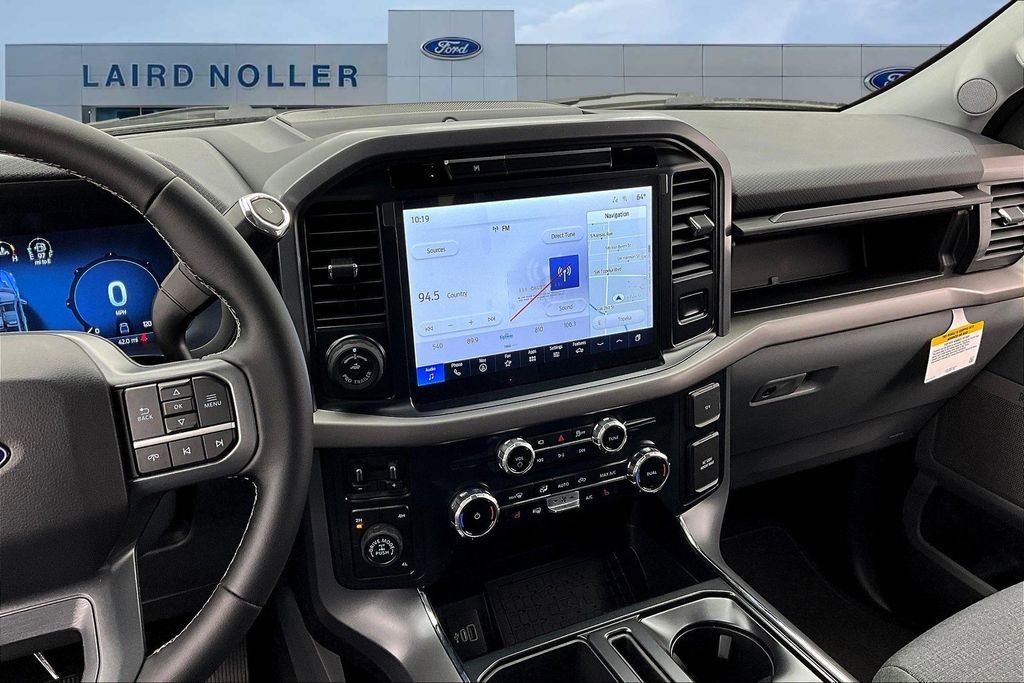 2025 Ford F-150 XLT - Photo 6