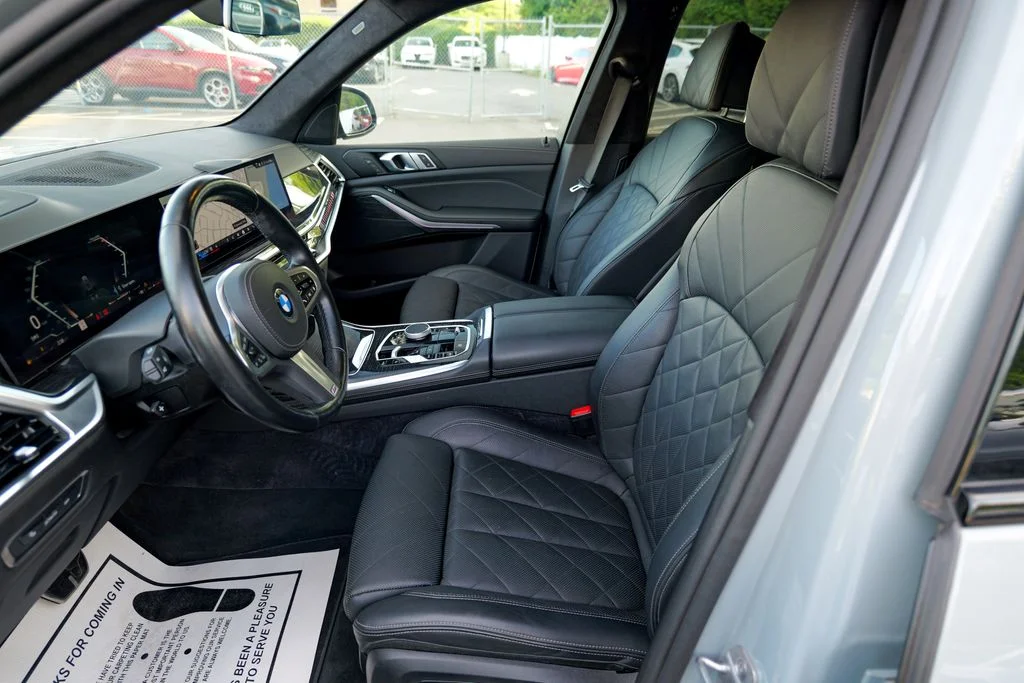 Used 2024 Brooklyn Gray Metallic BMW xDrive40i image 22
