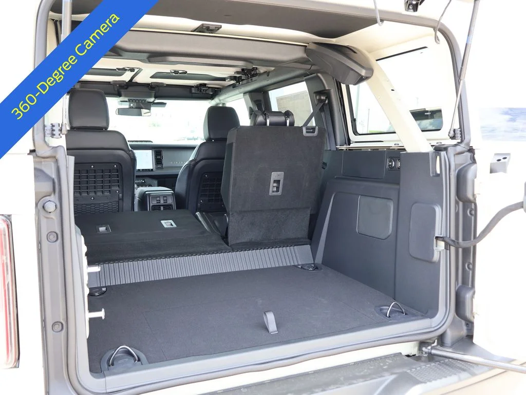 New 2026 Desert Sand Ford Badlands® image 15