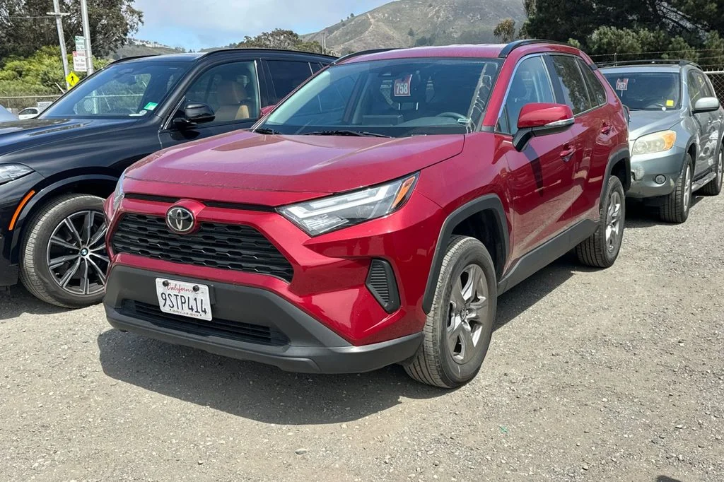 Used 2025 Red Toyota XLE image 2