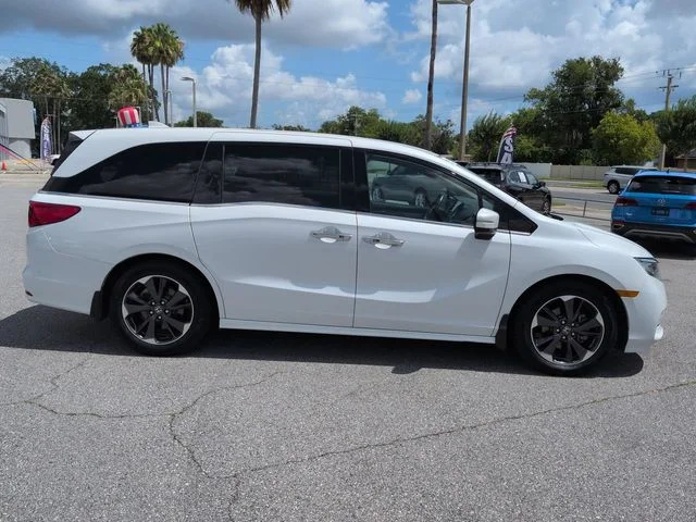 Certified Used 2023 Platinum White Honda Elite image 3