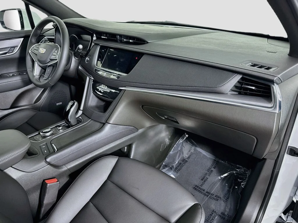 New 2026 White Cadillac Luxury image 28