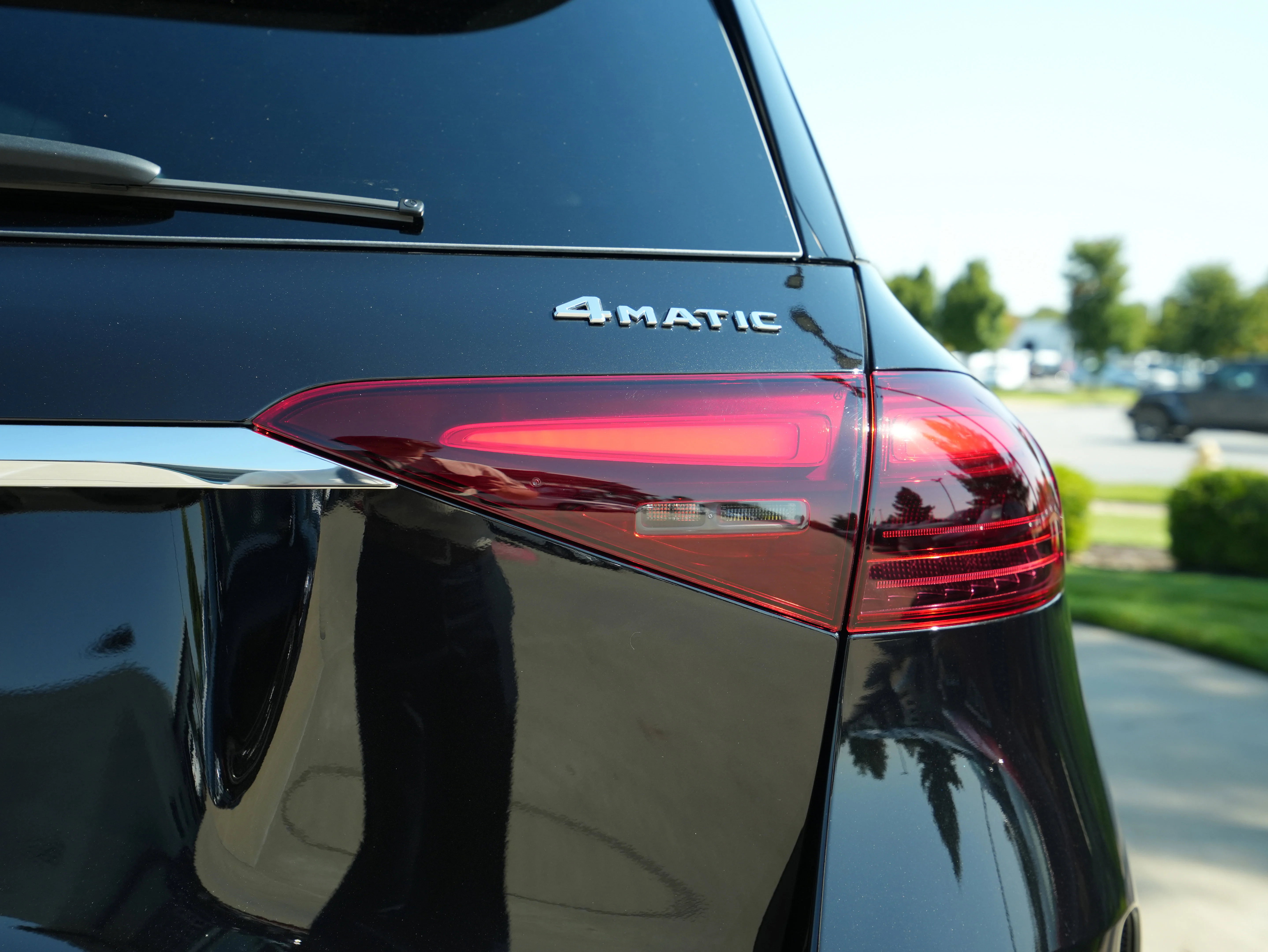 Certified Used 2026 Obsidian Black Metallic Mercedes-Benz GLE 350 image 15
