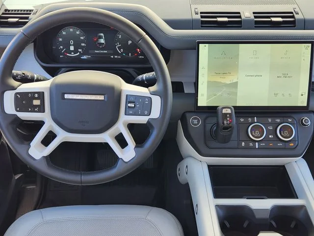 Used 2026 Blue Land Rover S image 26