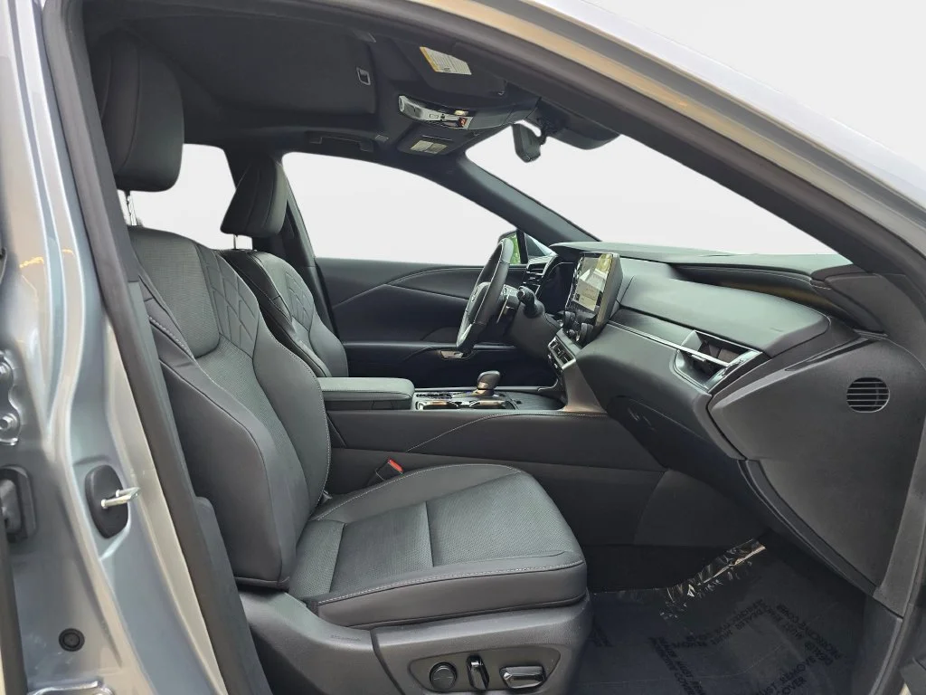Used 2023 Silver Lexus 350 Premium image 12