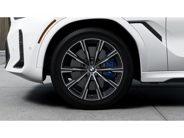 New 2027 Mineral White Metallic BMW  image 7