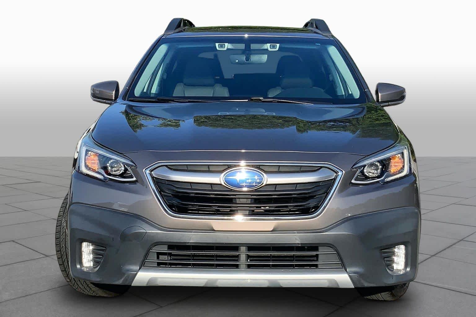 Used 2022 Brilliant Bronze Metallic Subaru Limited image 4