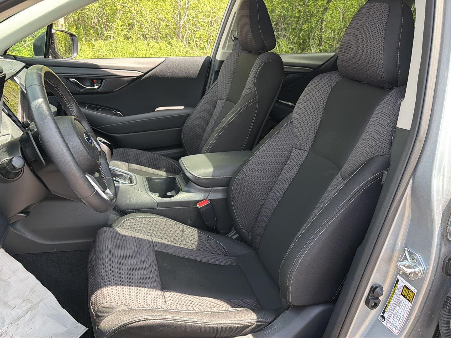 Used 2025 Ice Silver Metallic Subaru Premium image 5