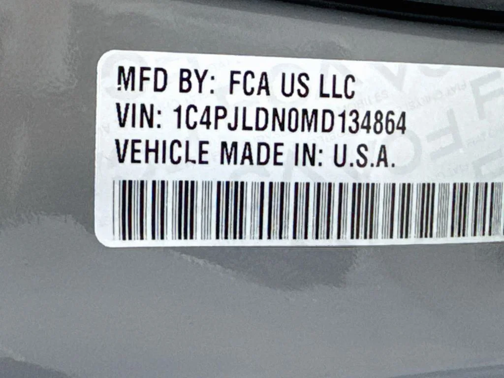 Used 2021 Gray Jeep Limited image 40
