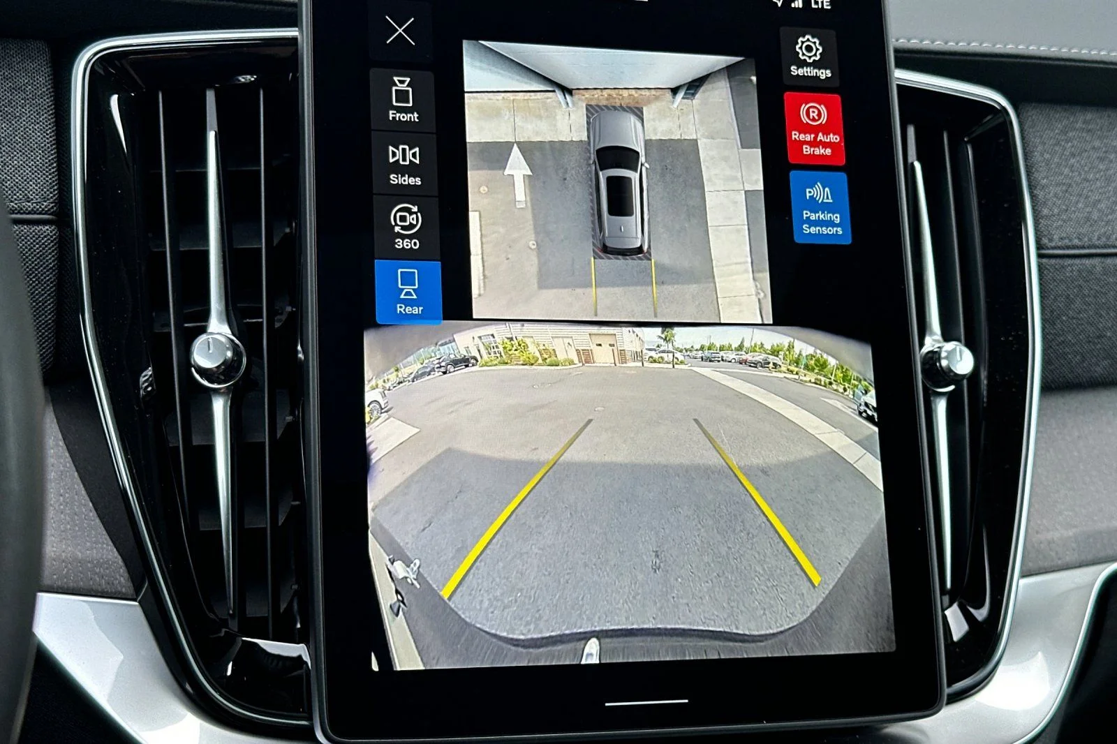 New 2026 Onyx Black Volvo Ultra image 19