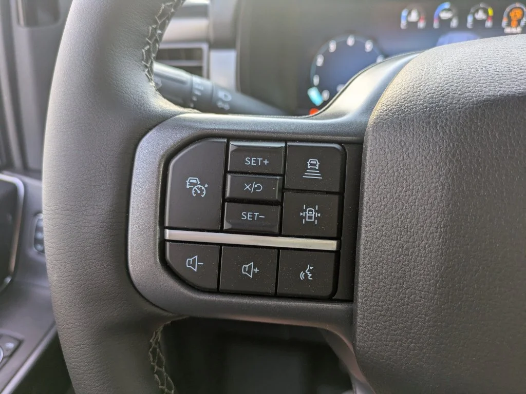 New 2026 Agate Black Metallic Ford Lariat image 27