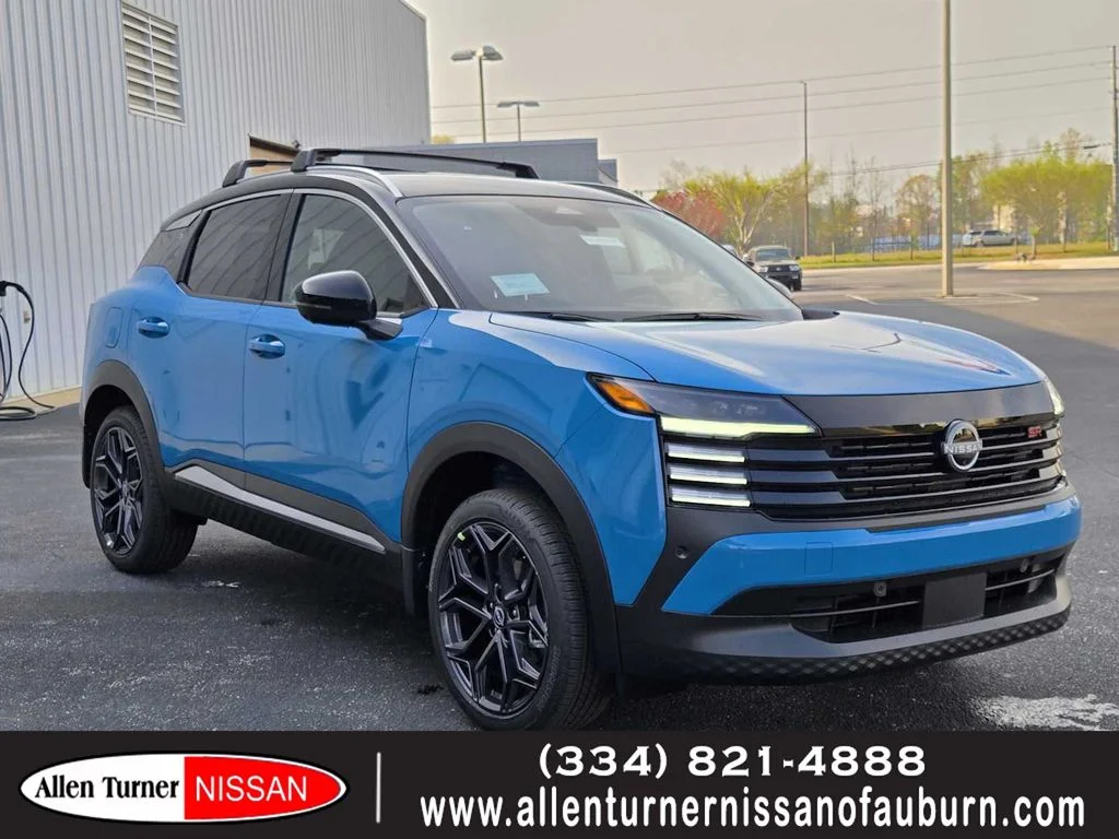 New 2026 Arctic Ice Blue Metallic / Super Black Two-tone Nissan SR image 1