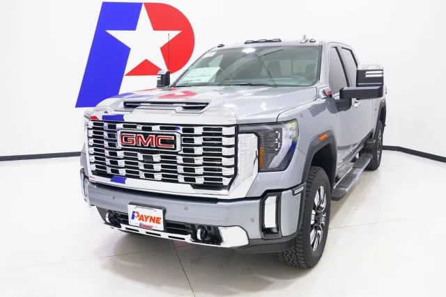 2026 GMC Sierra 4WD Crew Cab Standard Box Denali's photo