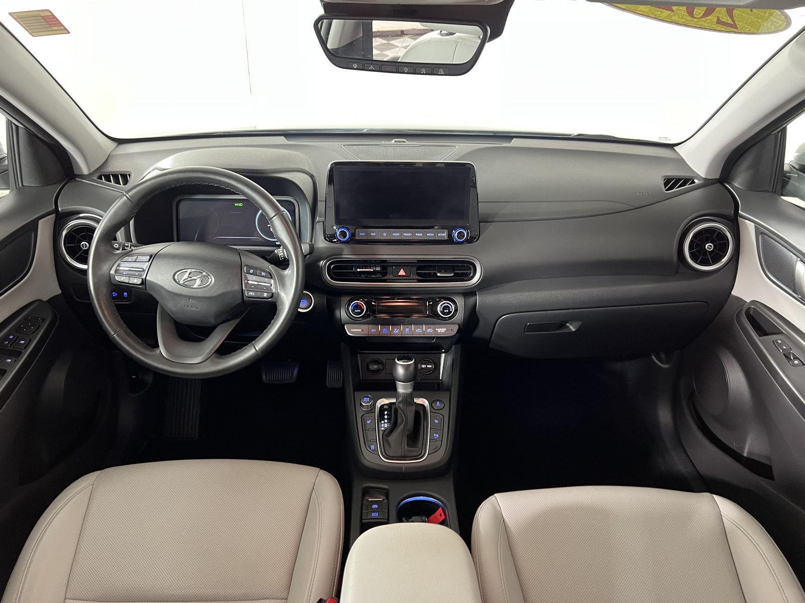 Used 2023 Cyber Silver Hyundai Limited image 21