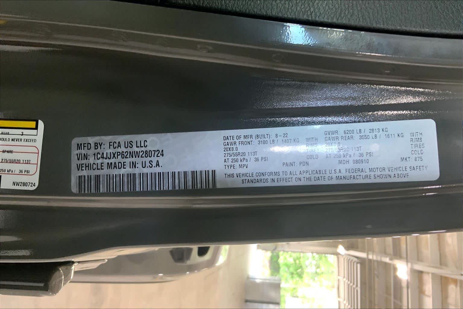 Used 2022 Sting-Gray Clearcoat Jeep Unlimited Sahara image 31