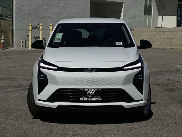 2027 Chevrolet Bolt LT - Photo 10