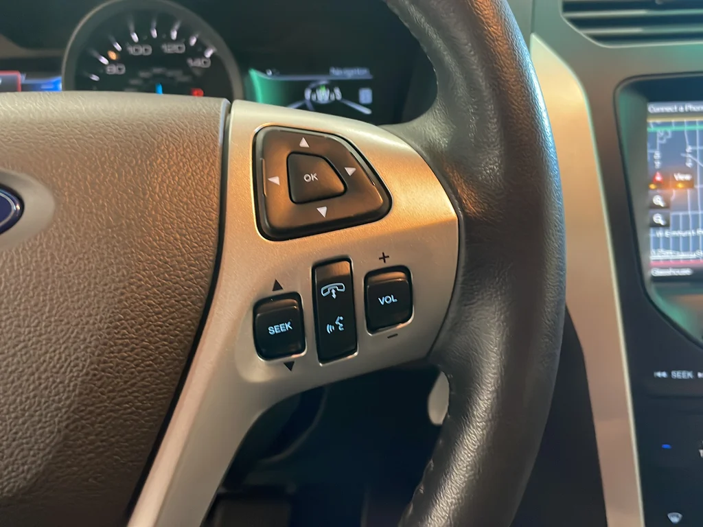 Used 2015  Ford XLT image 17