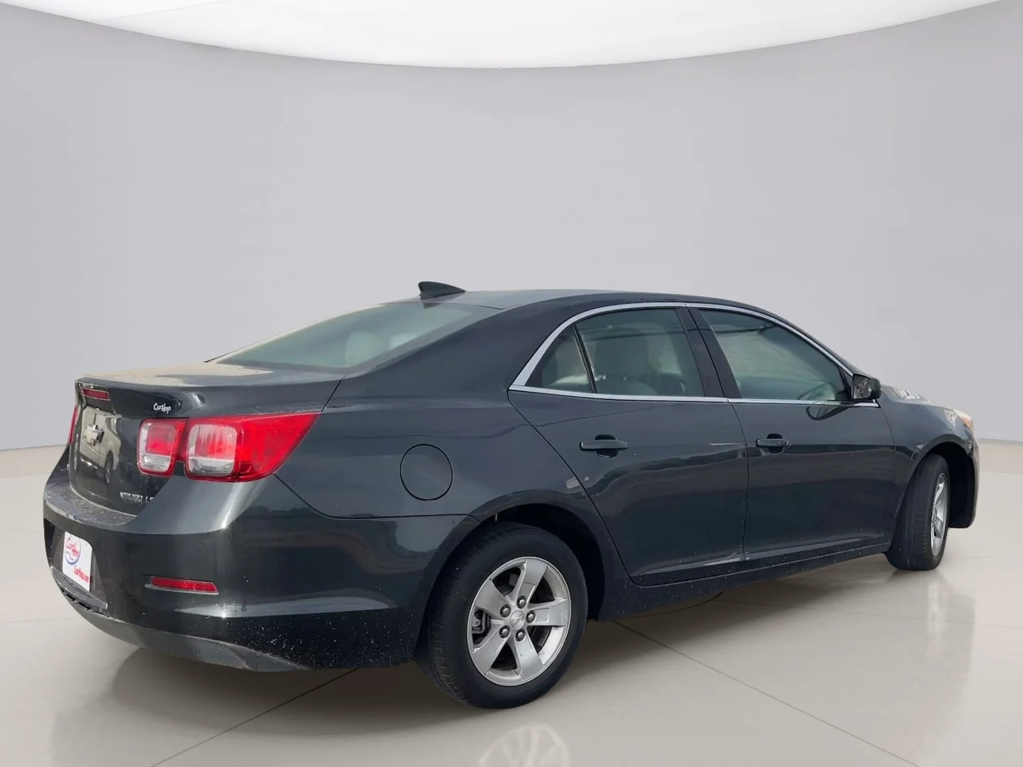 Used 2015 Gray Chevrolet LS image 5