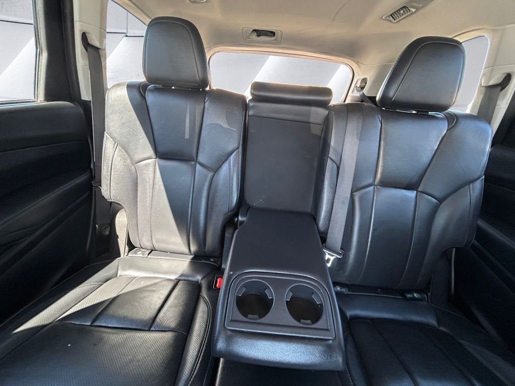 Used 2022 White Subaru Limited image 18