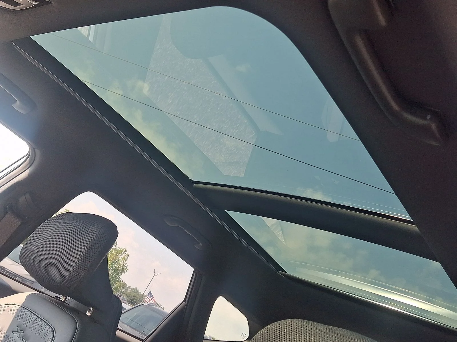New 2027 Gray Kia X-Line S image 12
