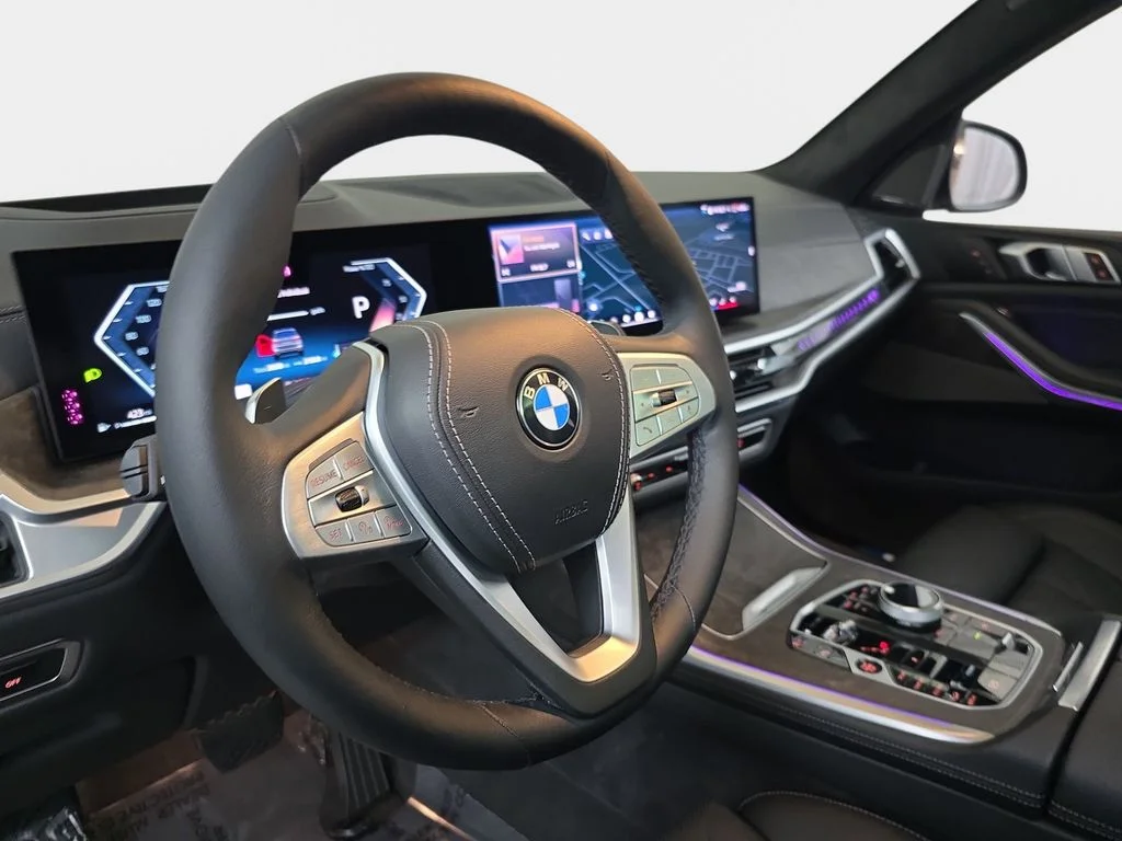 Used 2024 Skyscraper Gray Metallic BMW xDrive40i image 19