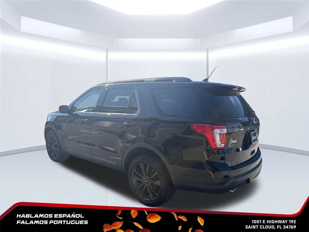 Used 2018 Black Ford XLT image 3