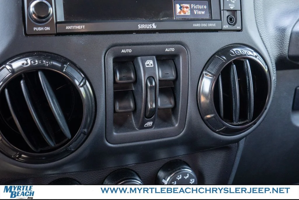 Used 2018 Black Clearcoat Jeep Unlimited Rubicon image 23