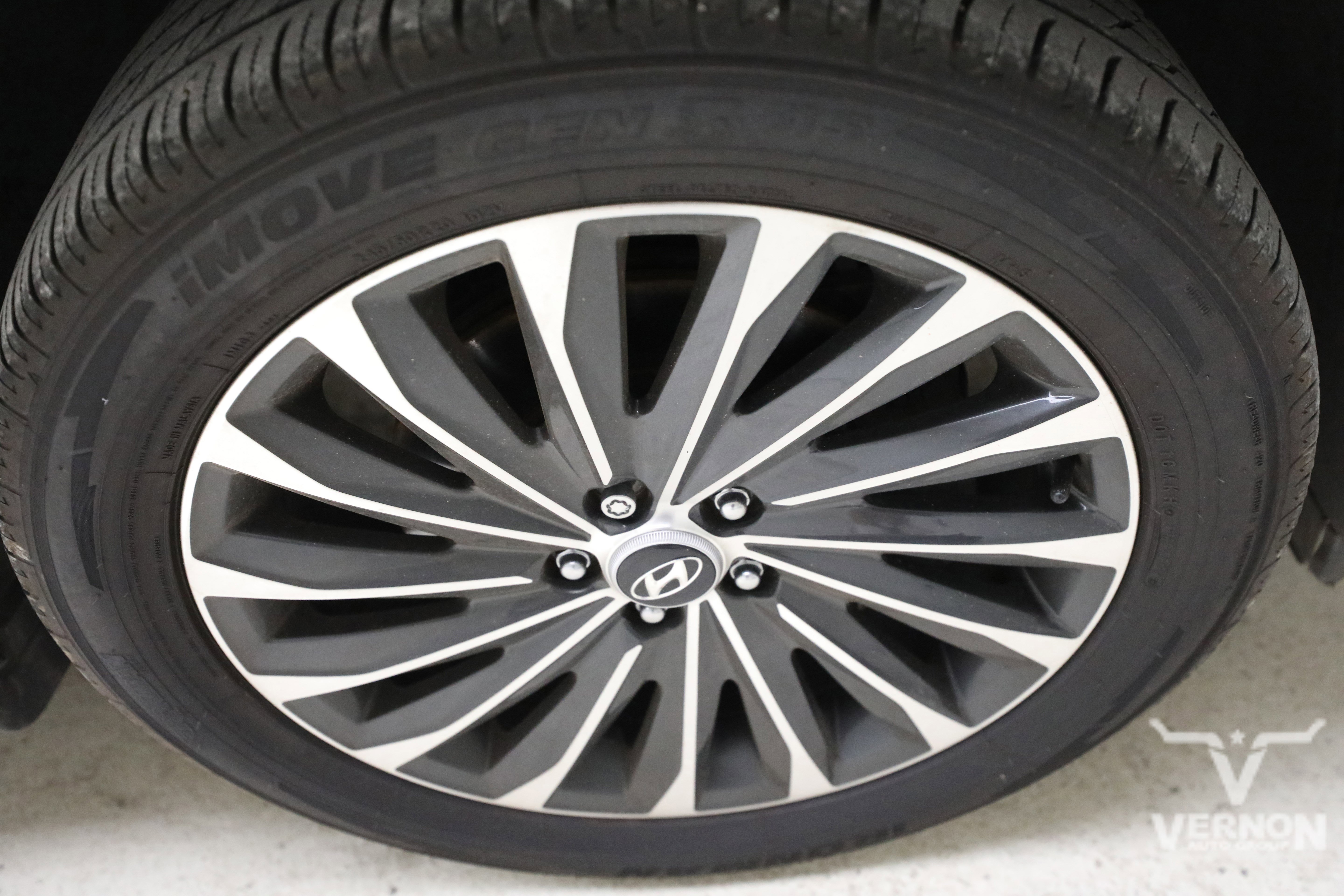 Used 2023 Steel Graphite Hyundai Y image 33