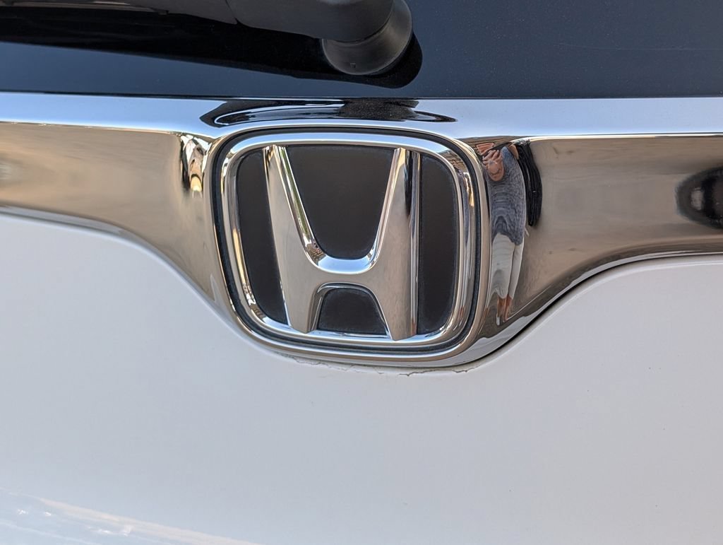Used 2021 White Honda 2WD EX image 32
