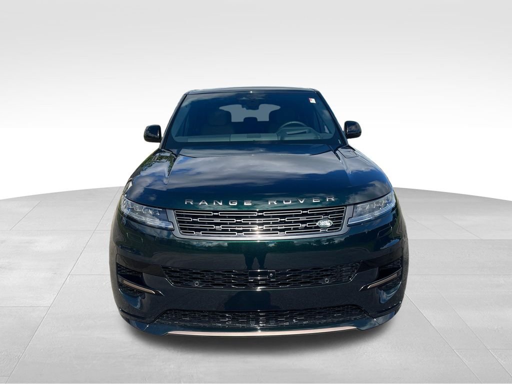 New 2026 British Racing Green Land Rover Dynamic SE image 8