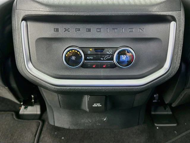 New 2027 Gray Ford Platinum image 13