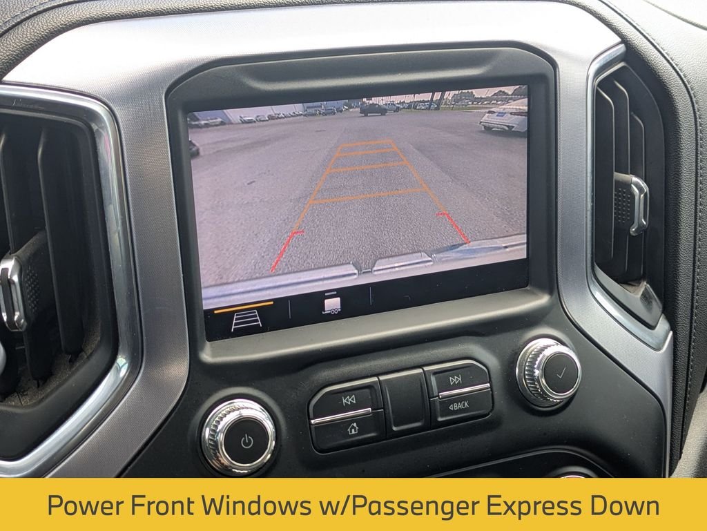 Used 2019 White GMC SLE image 21