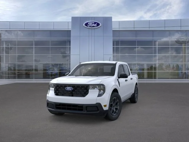 Used 2026 Oxford White Ford XLT image 2