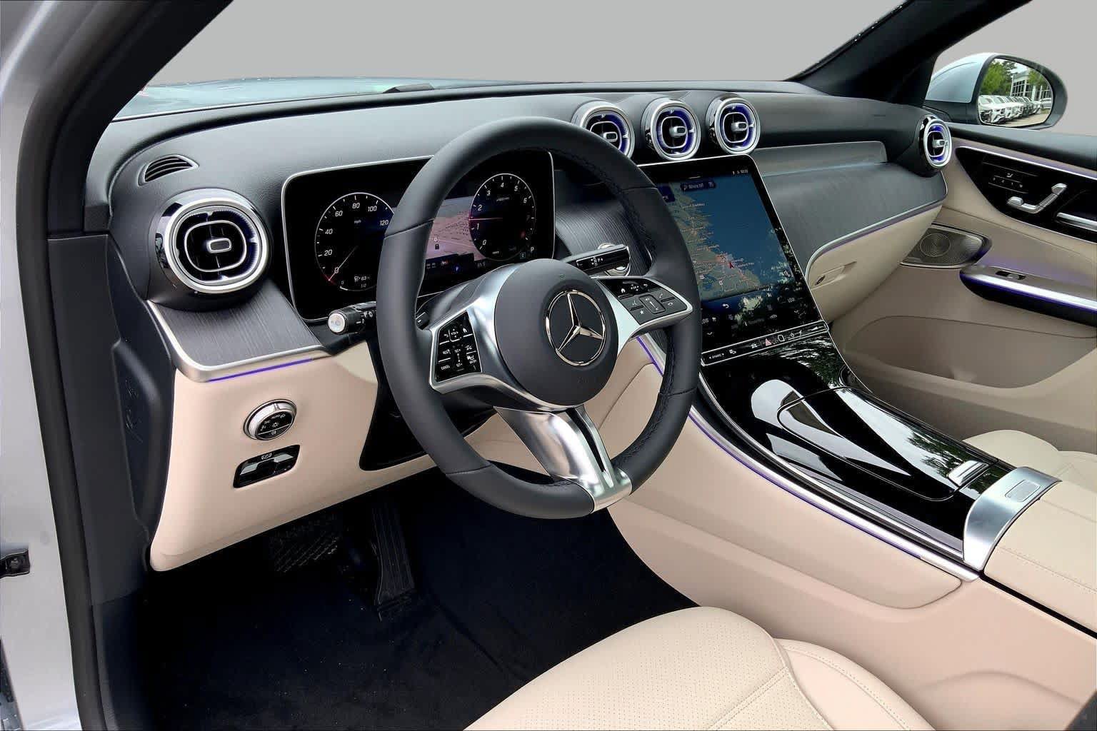 New 2026 Cirrus Silver Metallic Mercedes-Benz GLC 300 image 9