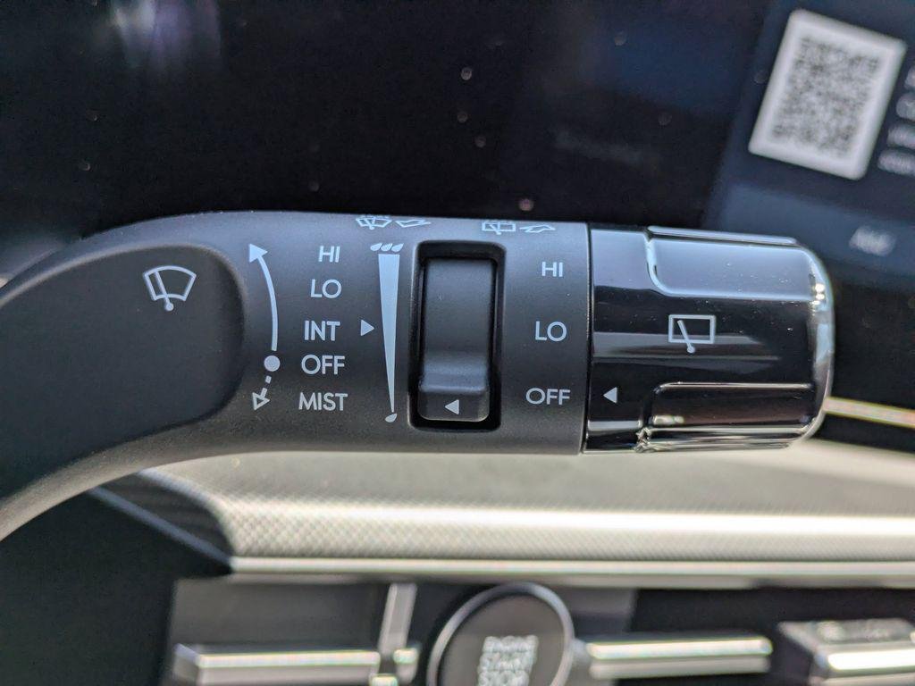 New 2026 Gray Hyundai SE image 27