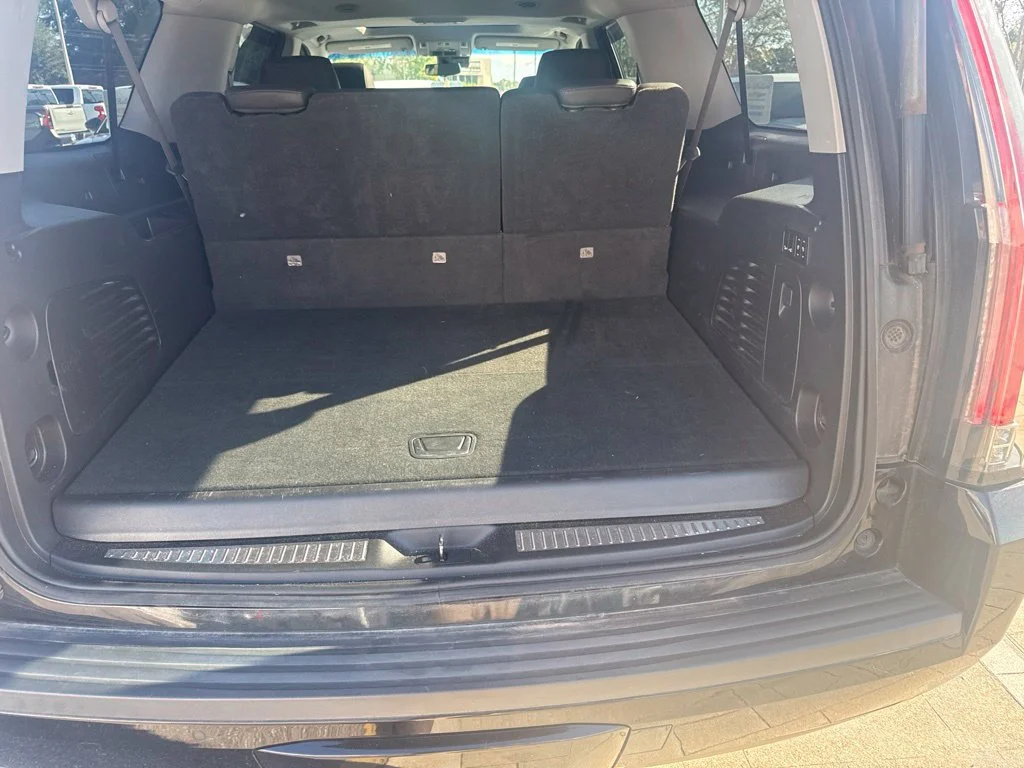 Used 2020 Black Raven Cadillac Luxury image 14