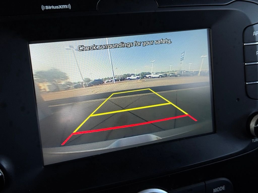 Used 2019 Silver Kia Plus image 3