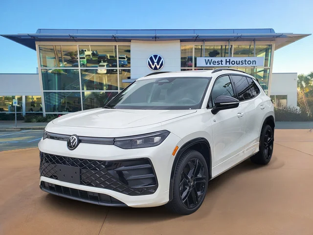 New 2026 Volkswagen Tiguan SE R-Line Black